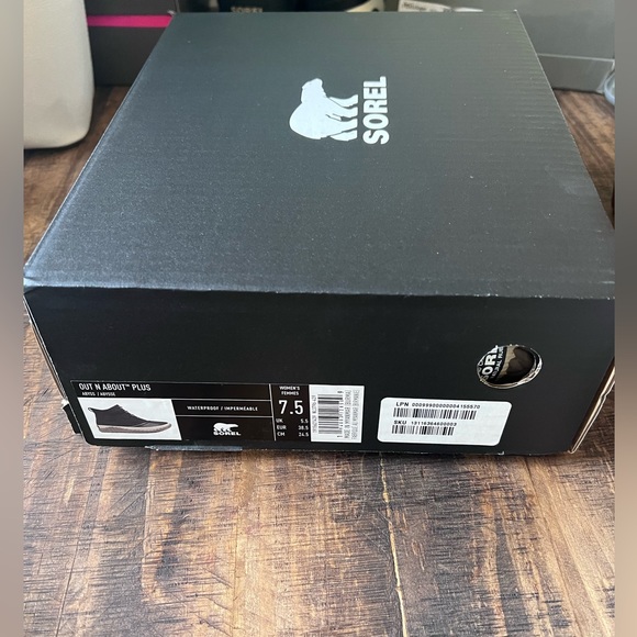 Sorel boots - Picture 4 of 7